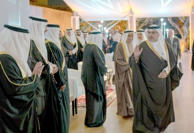 سمو ولي العهد يدشن مشروع مصنع الغاز الثالث بحقل البحرين