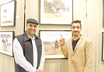 حسن الهدار: “كل صورة تحاكي حالة مقتطعة مني”