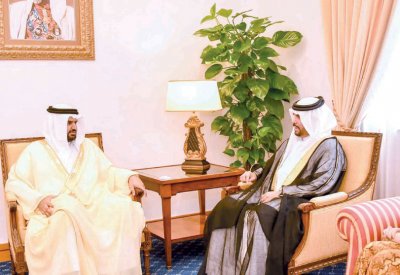 سمو الشيخ عيسى بن علي يشيد بالكوادر الوطنية الشابة