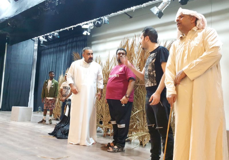“ نعال النوخذة”... ملحمة تراثية لأوال في “البحرين المسرحي”