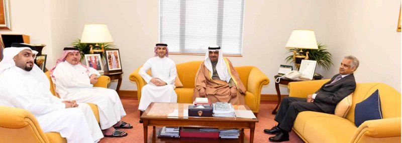 سمو الشيخ سلمان بن خليفة يهنّئ بوخوة