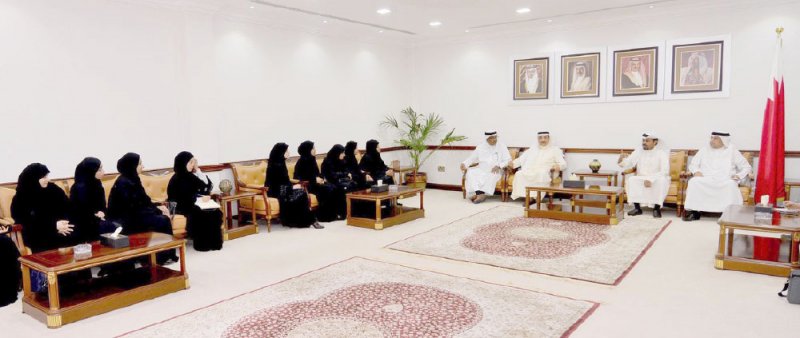 حميدان يلتقي خريجات الاجتماع والخدمة الاجتماعية
