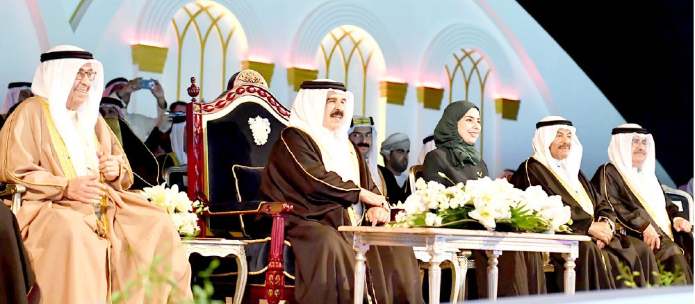 العاهل: تطوير منظومة عمل متكاملة للأمن الغذائـي