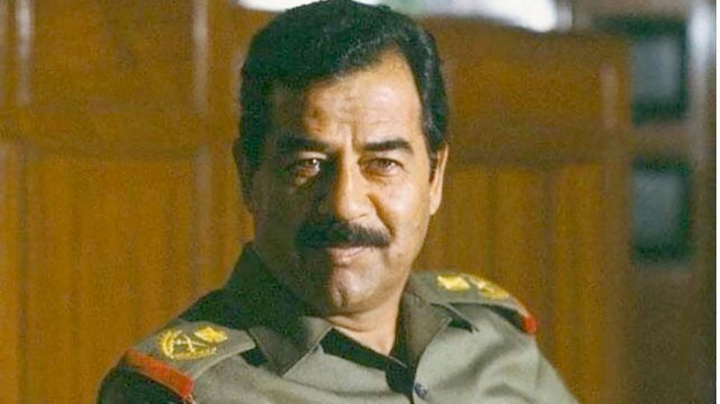 نشيد صدام حسين يصدح في جامعة عراقية