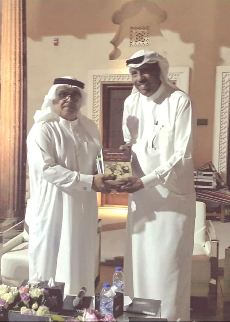 الدوسري في الشارقة