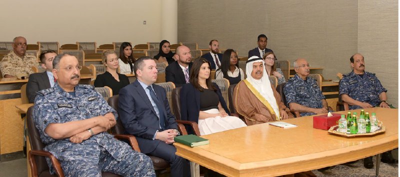 استعراض التنسيق بين البحرين و“الشيوخ الأميركي”