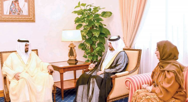 سمو الشيخ عيسى بن علي يشيد بالكوادر الوطنية الشابة