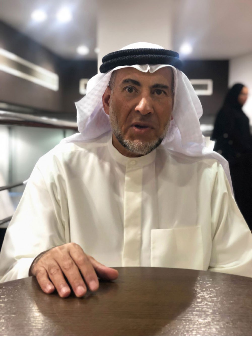 الأمين السابق للجمعية علي أحمد يفتح قلبه لـ “البلاد”: مواقف أكثر النواب “ضعيفة”