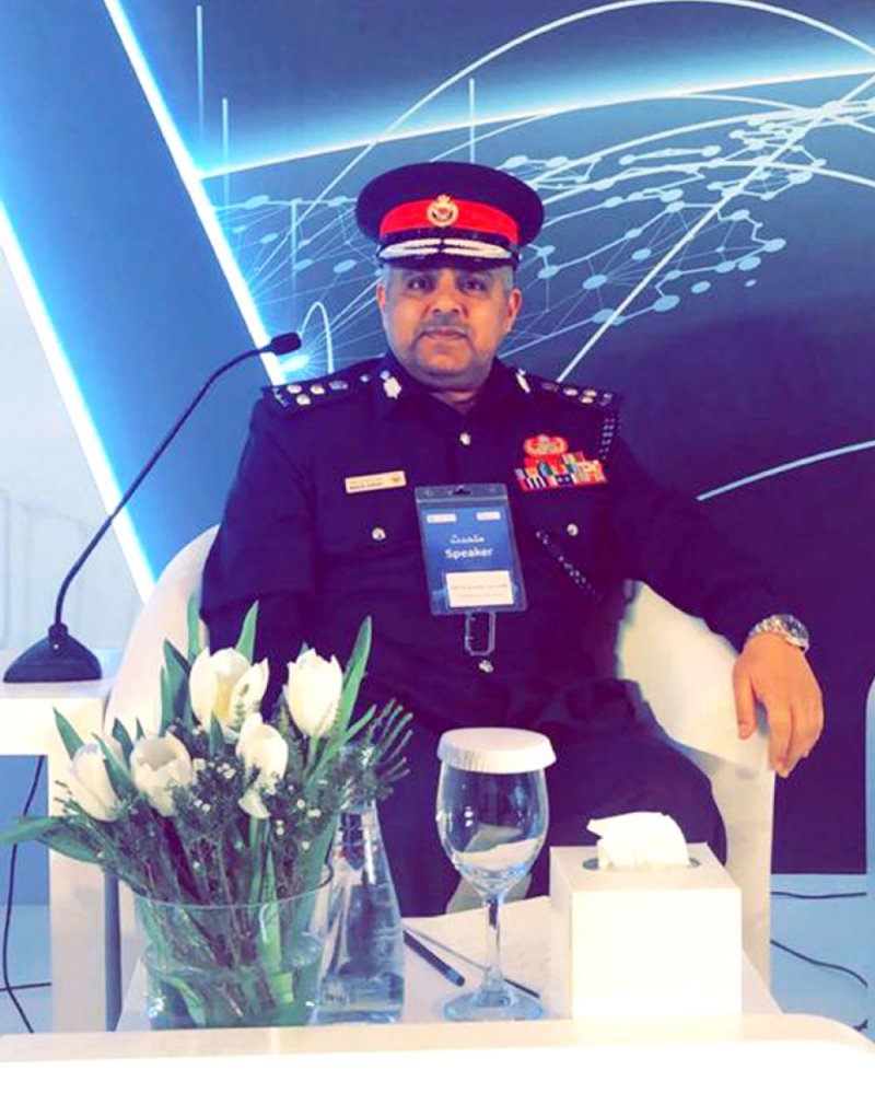 التعاون مع المراكز البحثية لمواجهة الأخطار