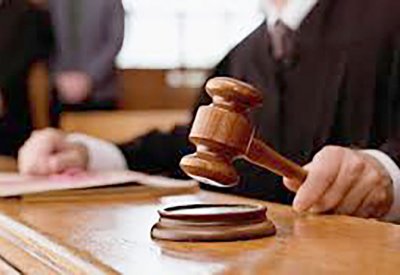 وزير الداخلية يكرّم الإدارات الفائزة بجوائز التميزشقيقان يتخلصان من بائع مخدرات