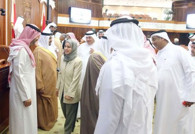 “الميزانية” تعبر بوابة “النواب” بأمان