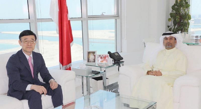 مناقشة أوجه التعاون مع اليابان بالمجال البيئي