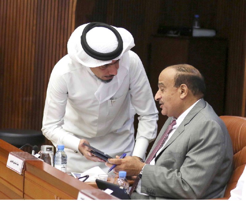 عبدالأمير: سيتحاسب وزير الإسكان بسبب المقاولين “المضروبين”