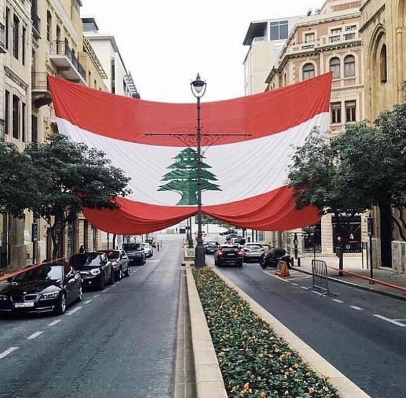 لبنان يرفع ضريبة مدفوعات الفوائد 10 %