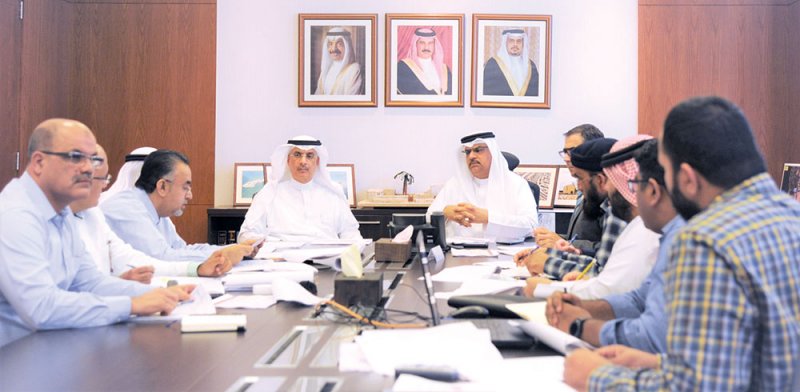 اجتماع تنسيقي بين “الأشغال” وجامعة الخليج