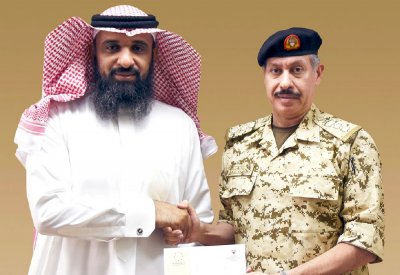 “عيدية العز والكرامة” لذوي الشهداء