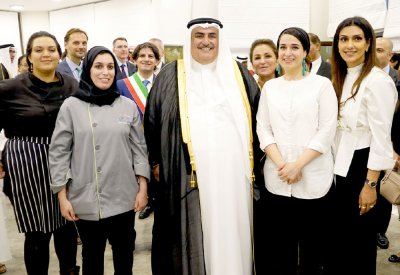 رعاية كبيرة من العاهل للشباب والمرأة
