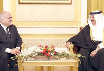 جلالة الملك: نشاطات الحسن بن طلال تهدف إلى الارتقاء بالفكر العربي