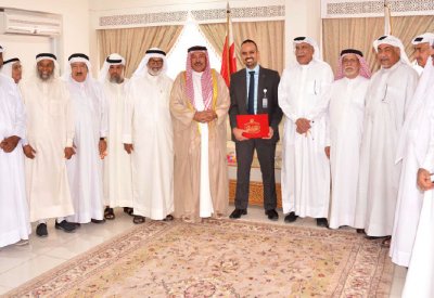 محافظ المحرق يشيد بحملات التوعية الصحية