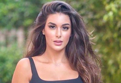 سخرية ياسمين