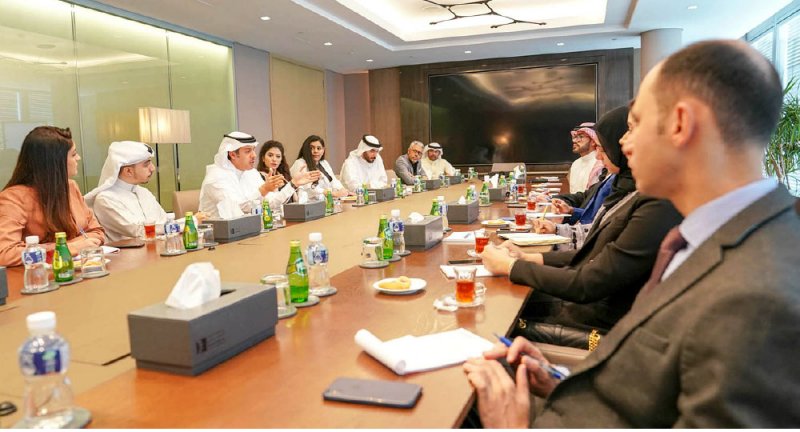 الرميحي: خلق جيل قادر على دفع عجلة النمو والازدهار