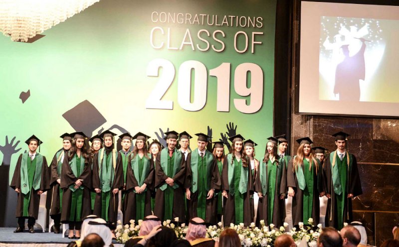 “الرفاع فيوز” تحتفل بتخريج فوجها الرابع وسط فرحة الأهالي
