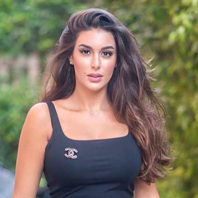 سخرية ياسمين