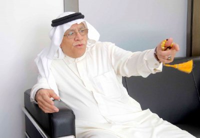 زينل بحوار مع “البلاد”: إلزام الحكومة برد 230 مليون دينار لصندوق التعطل