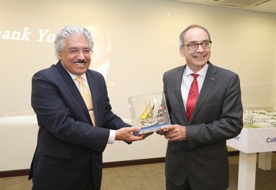 جامعة البحرين تودّع سفير المملكة المتحدة
