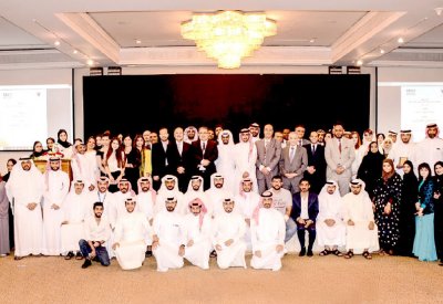 “العلوم التطبيقية” تحتفي بخريجيها في حفل لمّ الشمل