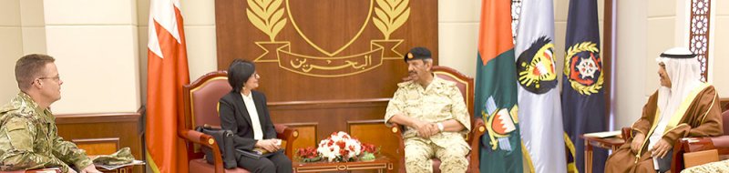القائد العام يشيد بعلاقات التعاون مع أميركا