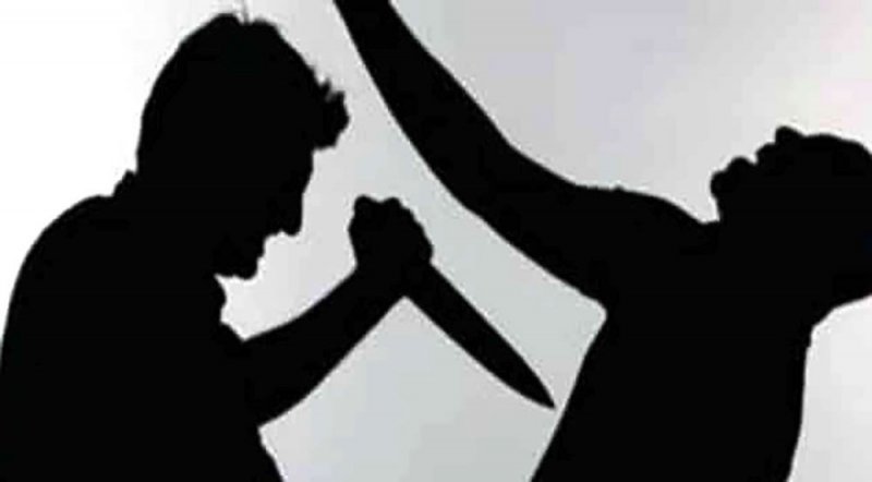 عرض مواطن شرع بقتل جاره على طبيب نفسي