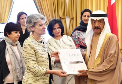 سمو الأمير خليفة بن سلمان في عيون العالم