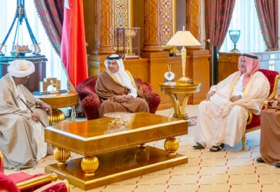 سمو ولي العهد يشيد بمتانة العلاقات بين المنامة والخرطوم