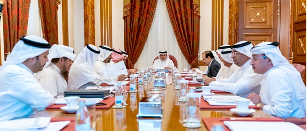 وقف 7 موظفين بـ “السياحة” وإحالتهم لمساءلة تأديبية