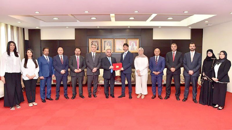 جواهري: تطوير الموارد البشرية أفضل استثمار