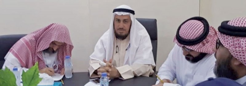 حجاج التهريب يزاحمون القانونيين.. وحملات “جشعة” تقبلهم