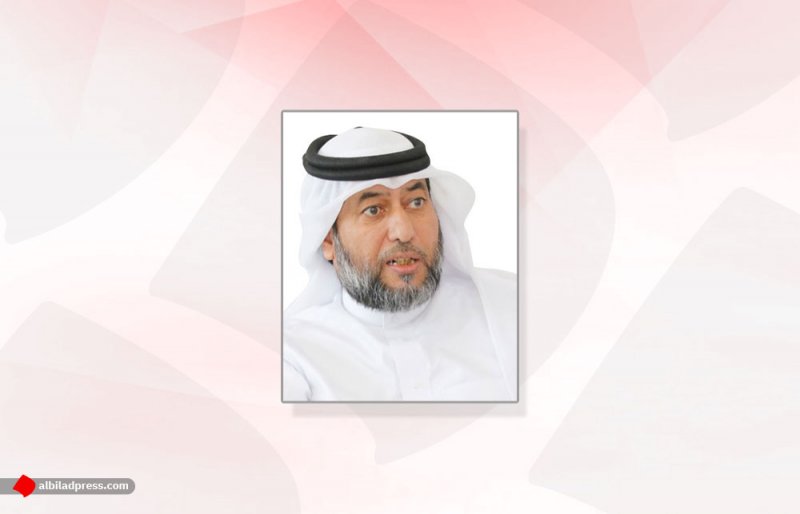 أقترح وضع لافتة كبيرة باسم البحرين بمدخل المخيمات