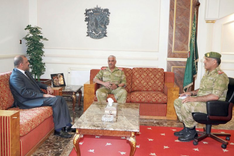 تعاون عسكري مع باكستان