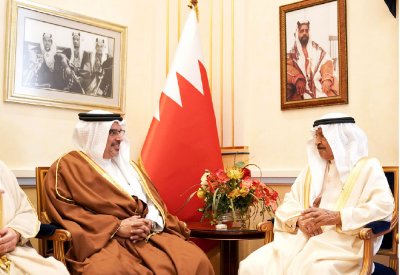 سمو نائب جلالة الملك وسمو رئيس الوزراء: الحفاظ على البيئة والثروات البحرية