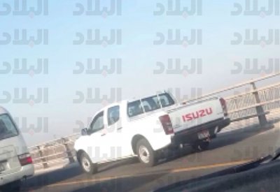 لا دوريات تحرر المخالفات بجسر سترة