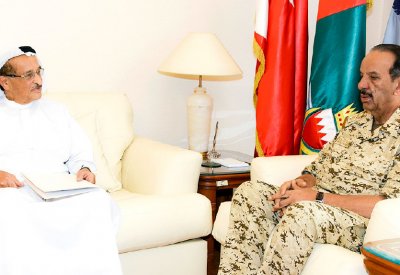 القائد العام يشيد بخدمات “محمد بن خليفة التخصصي للقلب”