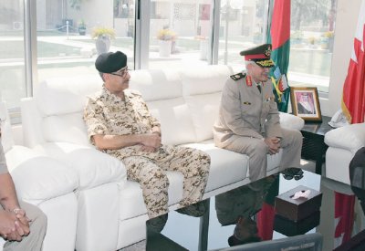 وكيل وزارة الدفاع يشيد بعمق العلاقات مع مصر