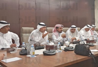 نواب يخصون “البلاد” بحضور وتغطية لقاء مع عاطلات علم الاجتماع