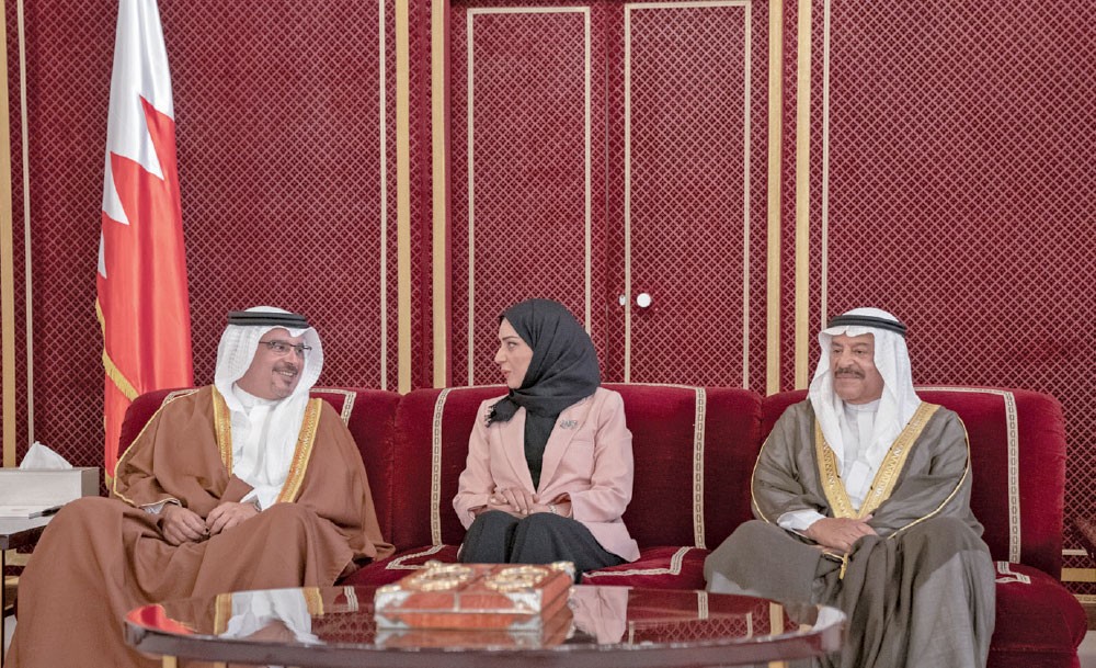 سمو نائب جلالة الملك يستقبل رواد مجلسه الأسبوعي