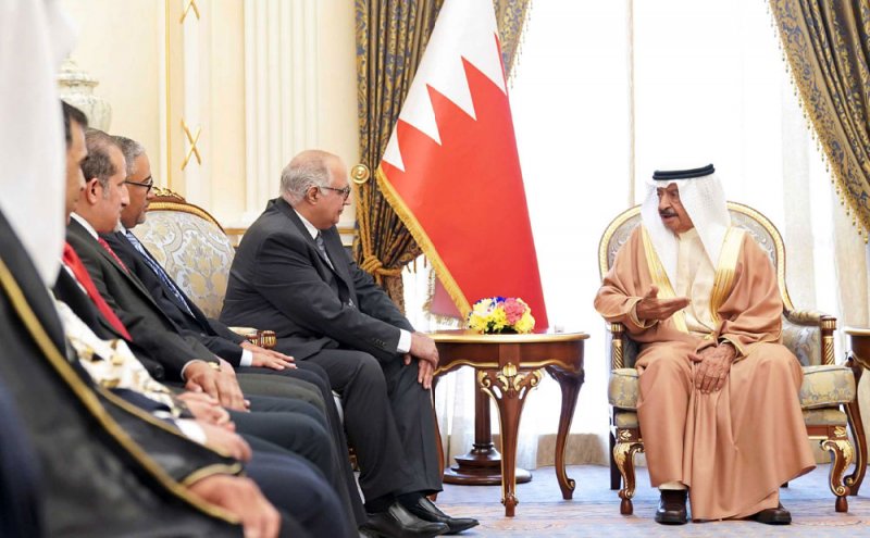 سمو رئيس الوزراء: دور مهم للعوائل في تعزيز الترابط الاجتماعي