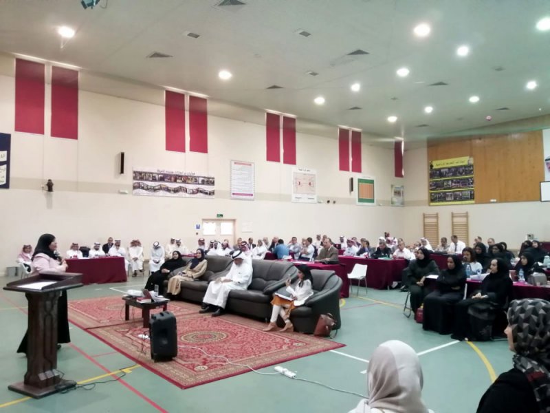 العامر تفتتح الملتقى التربوي الرابع