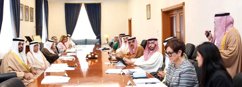 محمد بن مبارك يطلع على الاحتياجات من المدارس المواكبة للنمو