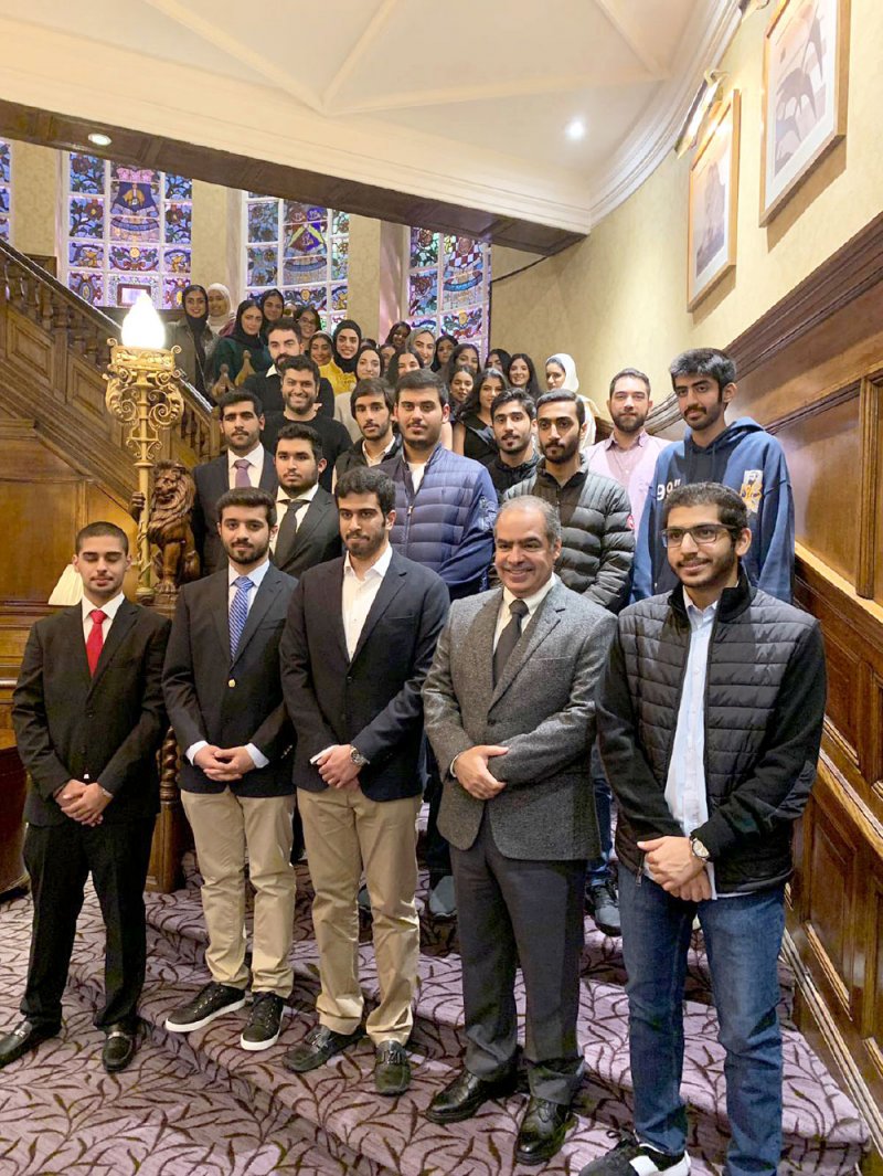 الدراسة في الجامعات البريطانية تجربة فريدة