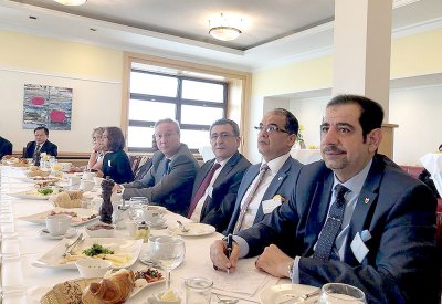 سفير البحرين في برلين يشارك في الطاولة المستديرة للسفراء